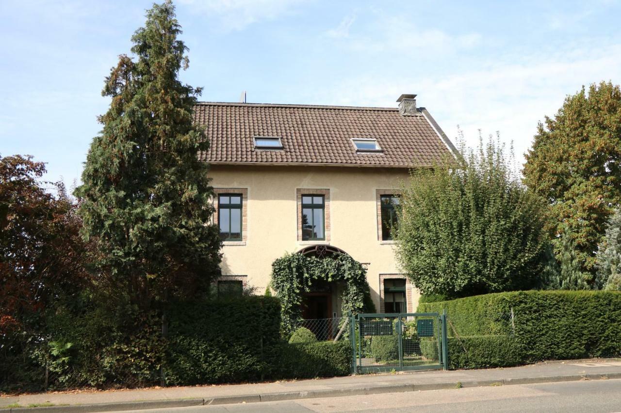 Boutique Apartments Benz I-Iii Bergisch Gladbach Eksteriør billede